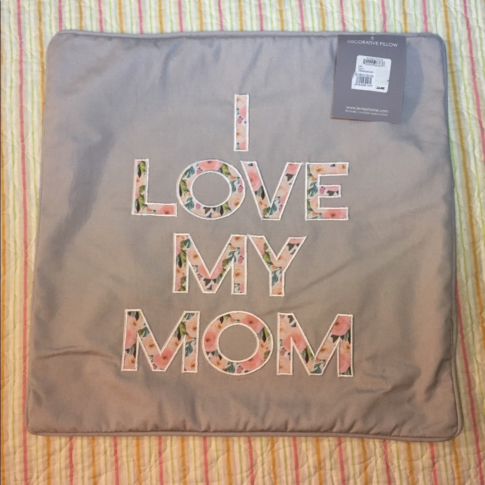 NWT decorative pillow cover